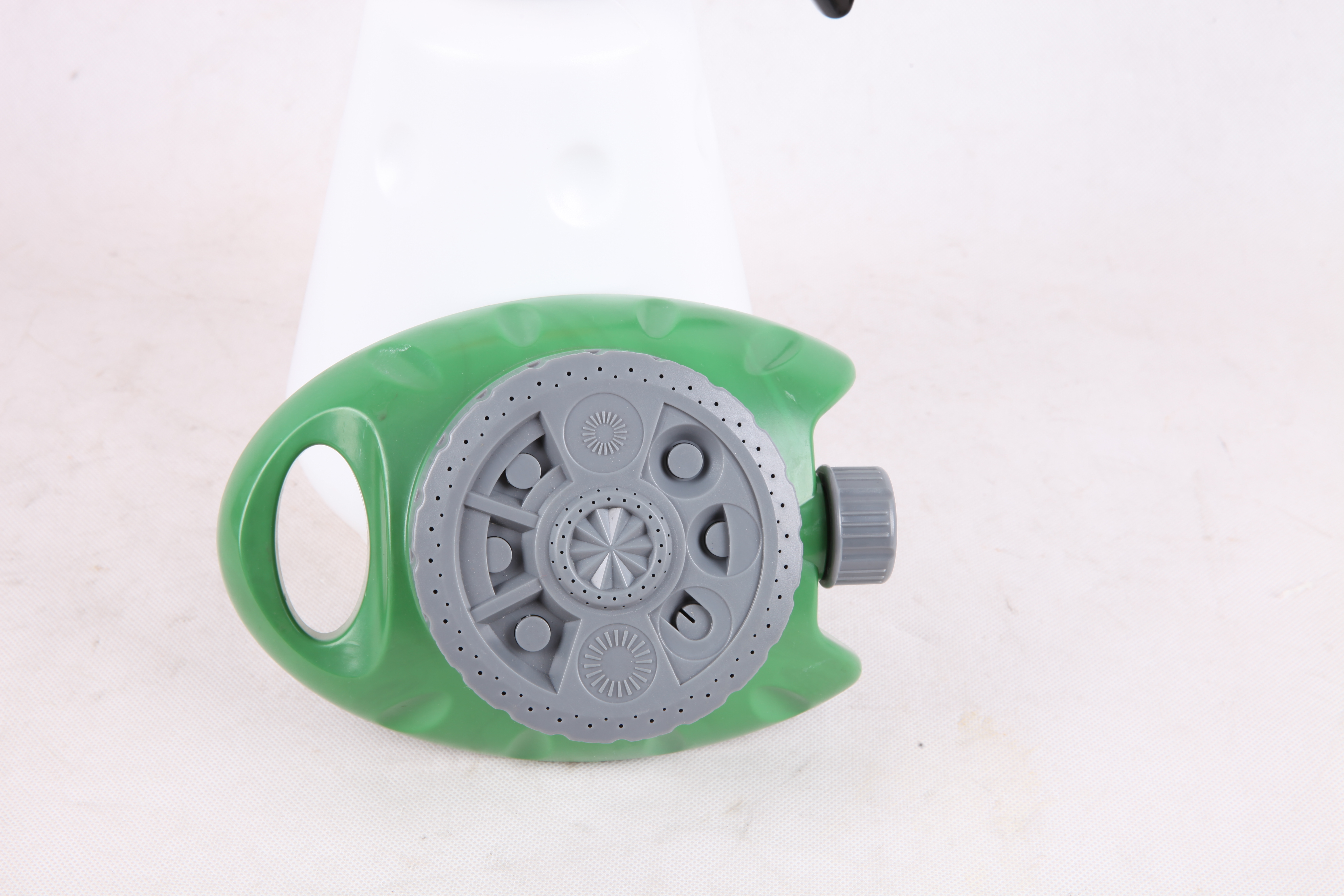 sprinkler de pl&aacute;stico acima do solo (5)